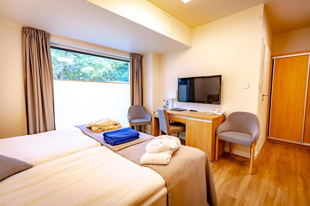 Eva Park Life & Spa コンスタンチン＝イェジオルナ エクステリア 写真